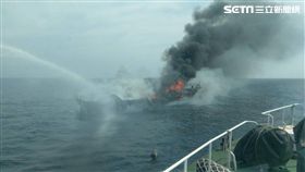 花蓮賞鯨船大火