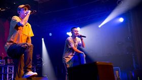 唱跳團體「草屯囝仔」12日帶眾神明首攻台北華山。（圖／混血兒娛樂）