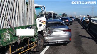 國道3號十車連環撞　駕駛崩潰尖叫