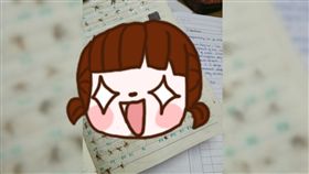 蚊子,筆記本,收集,姿勢,爆廢公社,推特,暑假,作業,　圖／翻攝自推特　https://goo.gl/iCckT3