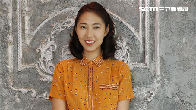 女星國外驚遇鬼壓床　靠念這句脫困…