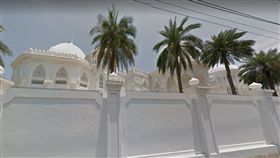 宜蘭縣頭城鎮外澳的榮梓博物館，有「阿拉伯宮」之稱，是林昭文所擁有的私人招待所
/www.google.com.tw/maps