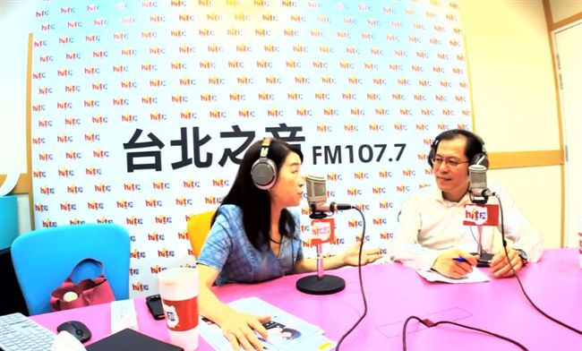 吳芳銘一句話　周玉蔻：你媽張花冠？