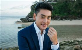 麻衣、朱孝天、TORO、黃義達/臉書