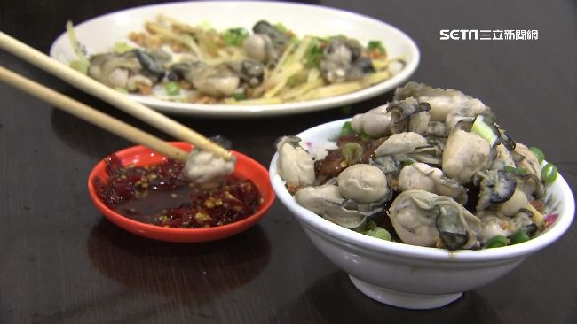 隱藏版小吃！網瘋打卡系鮮蚵魯肉飯