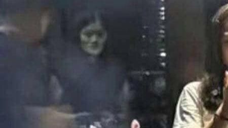 烤肉引「旗袍女」現身！網友：是真鬼