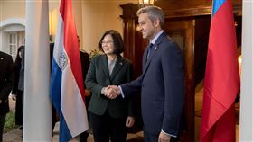 蔡英文總統日前與巴國新任總統阿布鐸進行雙邊會談。（圖／總統府提供）