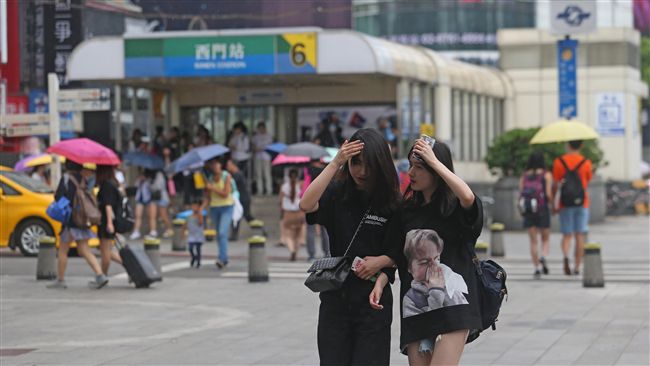 大雨特報迎七夕！全台有雨熱到35℃