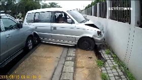 (修標)無人車衝撞g2400