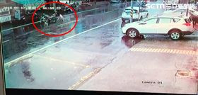 高雄,機車,車禍,肇逃,雨天,監視器