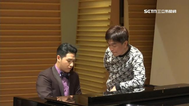 憲哥十年僅休2月　千萬養兒卻鬧風暴