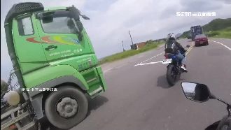 砂石車逆向硬切　網轟：拿人命開玩笑