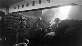 大幸！金門823砲戰陣地　曾登美雜誌封面砲堡「保住了」（圖／翻攝自黃埔臉書）