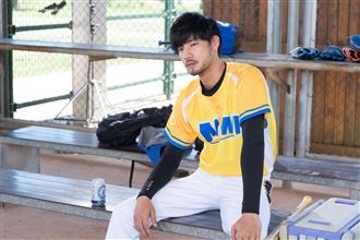 羅宏正從鬍渣男變型男！網讚：我可以