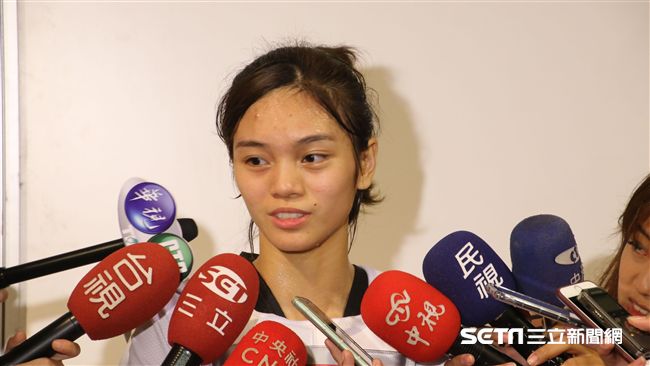 19歲蘇柏亞踢贏韓國　眼淚中奪金