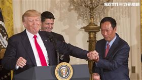 郭台銘 川普 〈圖／翻攝自大陸網站東方IC〉

