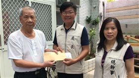 澎湖榮服處代申請救助金　送到老榮民家中