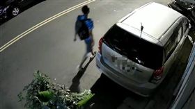 新北,永和,中正橋,分屍,河堤,監視器（圖／翻攝畫面）