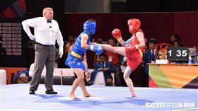 台灣散打女將陳暐婷對決中國好手李月瑤，陳暐婷拿下銅牌。（圖／記者王怡翔攝）