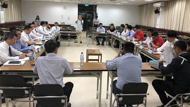 歷經4小時　華航與機師工會達2共識