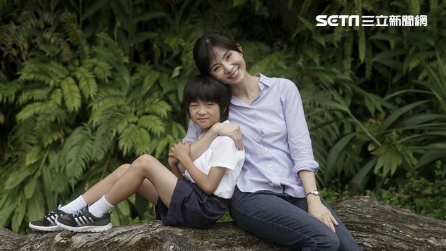 女星與婆婆爭寵兒子　竟拿這個引關注