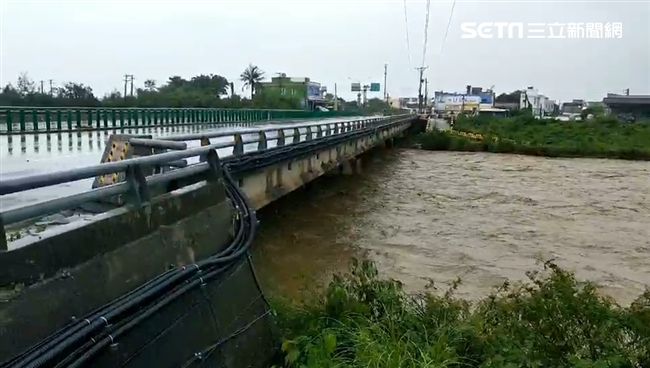 楓港橋雙向通行　恆春半島險變孤島！