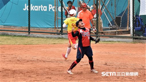 亞運中華女壘擊敗中國，晉級金牌戰。（圖／記者王怡翔攝）