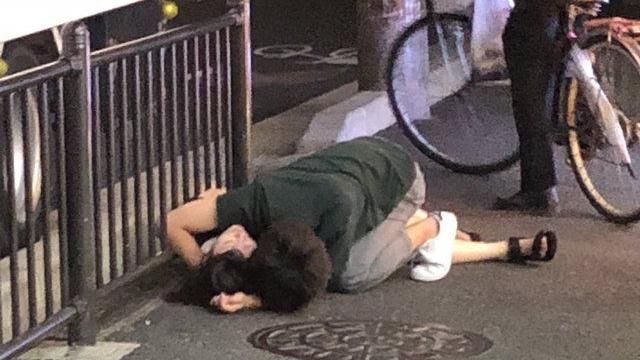 年輕人94狂！日本情侶街頭活塞運動