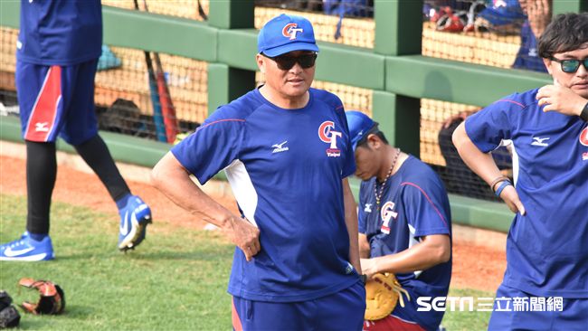 吳昇峰休3天投中國　許順益早盤算