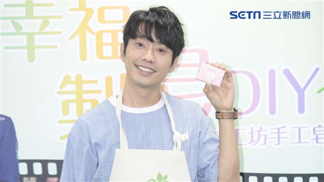 男星領粉絲做公益　曝明年巡演計畫