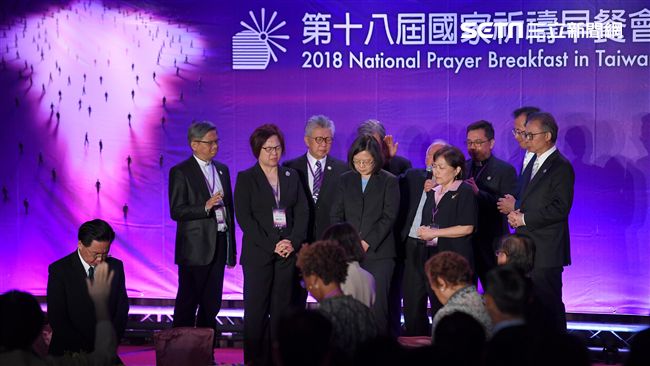 小英替國家祈禱：極端氣候能平安度過