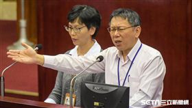 台北市長柯文哲，辦公室主任蔡壁如 圖／記者林敬旻攝