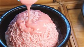 轉角冰，世新大學學生必吃美食，療癒冰品（記者郭奕均攝影）