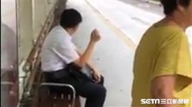 柯文哲搭公車 東奧正名來連署