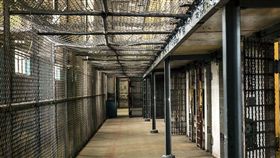 監獄,坐牢（圖/翻攝自Pixabay）