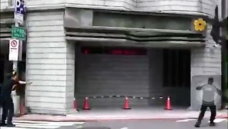 垂降演練不慎墜地　特勤隊員自覺抱歉