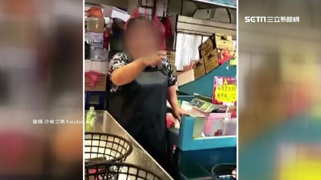 攤販疑酸遊客買不起　雙方舌戰1小時
