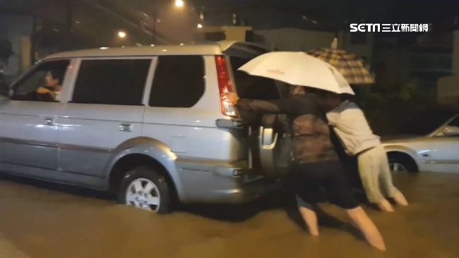 高屏雨量破80毫米　高時雨量致淹水