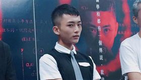 傅顯濬日前出演驚悚電影《藍色項圈》。(翻攝臉書)