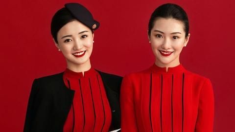 紅＝麻辣！四川航空第七代制服亮相