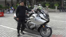 台北,中正二,交通隊,煞車線。翻攝自伍男臉書