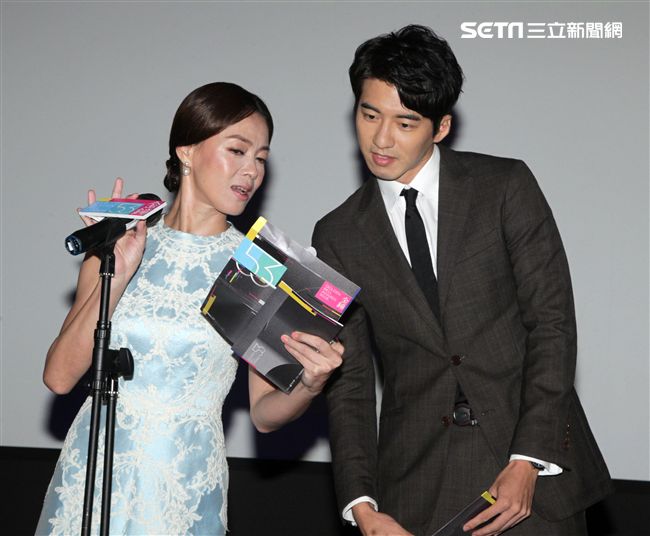 柯淑勤、傅孟柏「第53屆電視金鐘獎入圍名單」公布記者會。（記者邱榮吉/攝影）
