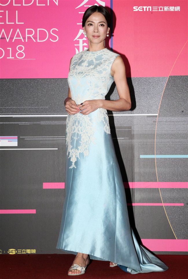 柯淑勤公布戲劇節目男主角獎入圍名單。（記者邱榮吉/攝影）