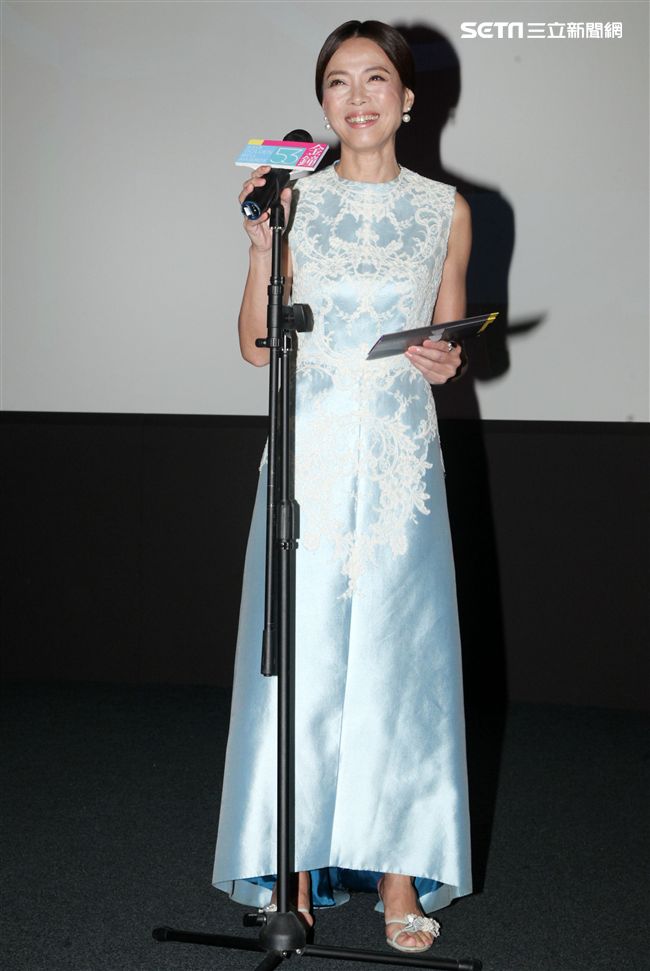 柯淑勤公布戲劇節目男主角獎入圍名單。（記者邱榮吉/攝影）