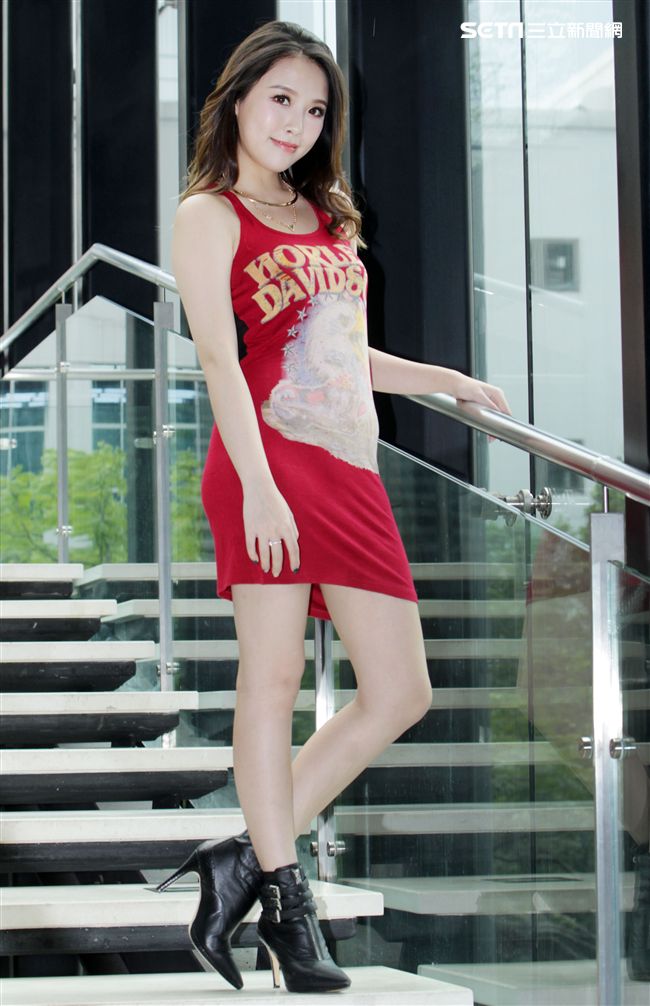 香港百變女郎張若錡Angus想成為獨當一面女人。（記者邱榮吉/攝影）