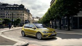 Volkswagen Golf獲得「年度最佳緊緻型家庭用車」大獎。（圖／Volkswagen提供）
