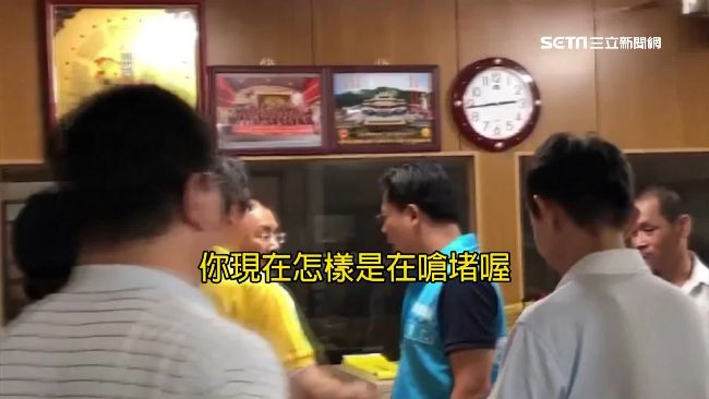 藍自家人互嗆　吳育仁挨轟：怎當縣長