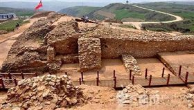 金字塔,大陸,黃土高原,石峁遺址,陝西,文明史(圖/翻攝自微博)