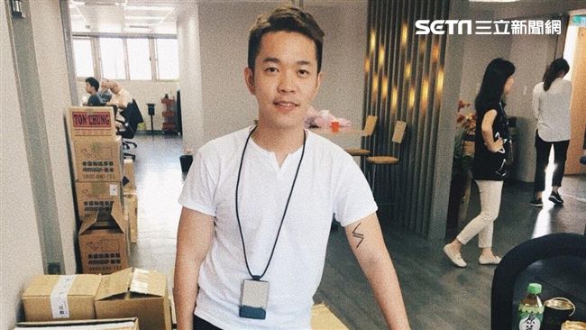 26歲創業當執行長　他勇闖電商之路