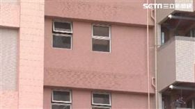 外牆、住家、陽台、蜘蛛人、攀爬